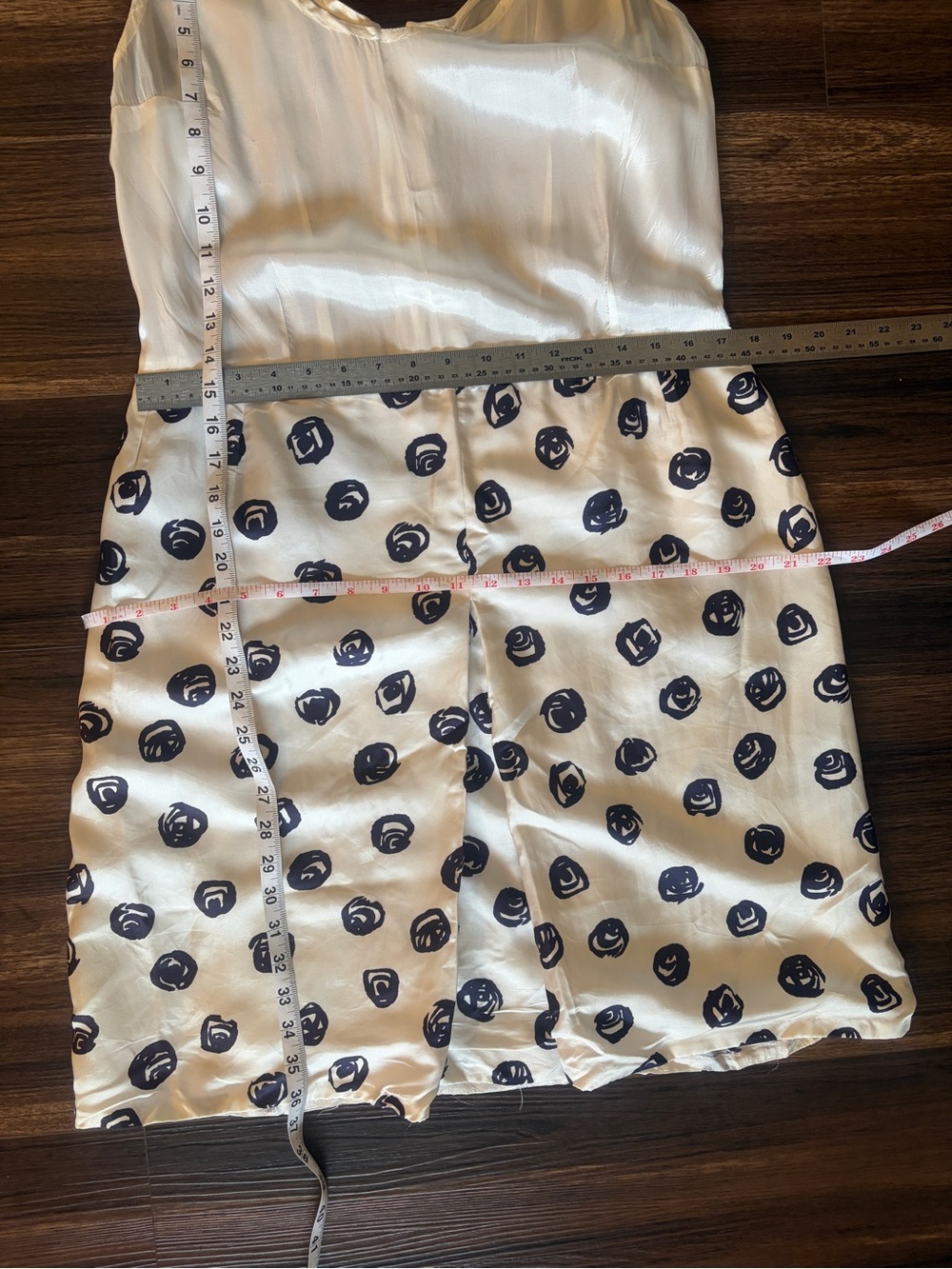 Vintage White Ivory 2 piece dress with dark purple flower pattern with buttons - Picture 16 of 17